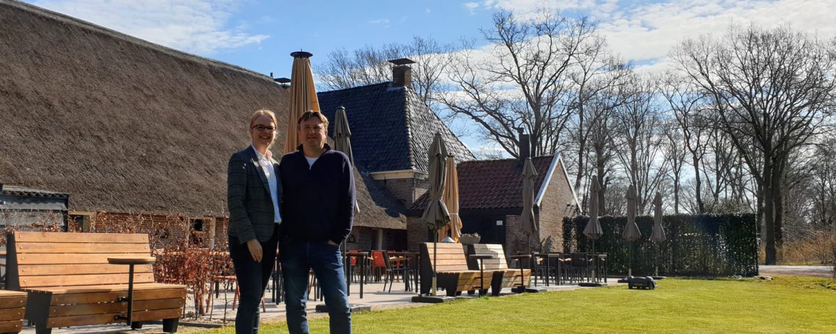 Restaurant Narline in Zuidwolde met hun eigenaren Hendrik-Jan Lip en Henriëtte Waaijenberg.